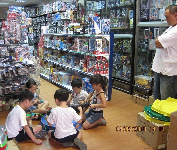 JCT佳奇玩具宜兰县唯一的全正版玩具专卖店全